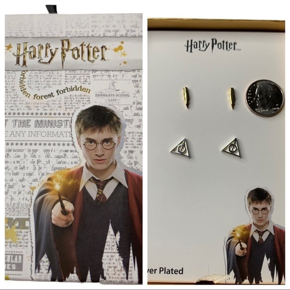 Harry Potter Two Pair of Earrings One Gold One Silver (Fine Silver Plated) NWT - Picture 1 of 5